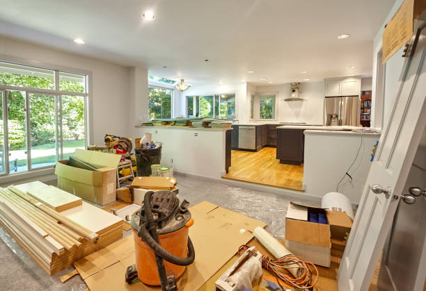 Professional Countertop Replacement technician working in Norwood, OH